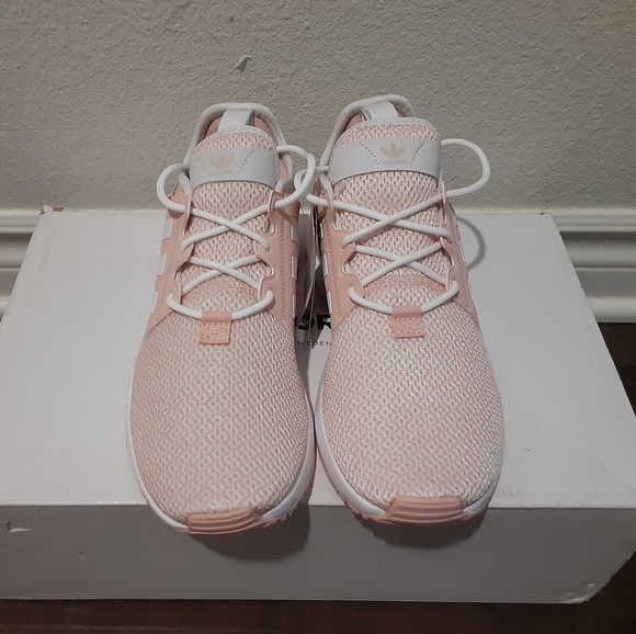 Adidas - Picture 3 of 4